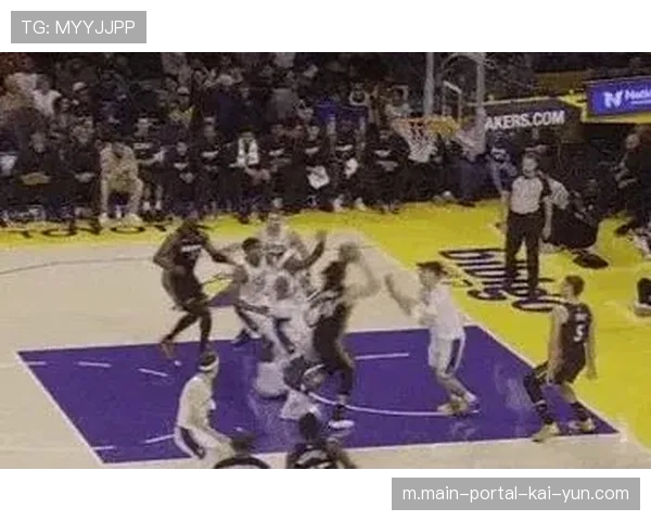 哈克斯19分5板2断热火替补 衔接段进攻效率尚可