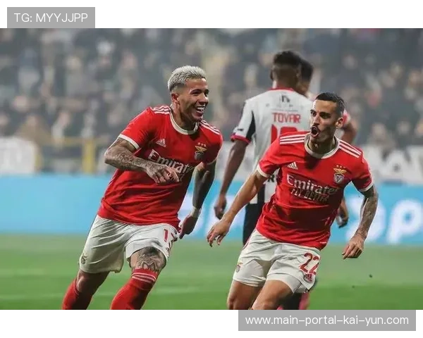 罗马葡萄牙新援瓦斯防守数据，本菲卡旧将边路防守稳定性